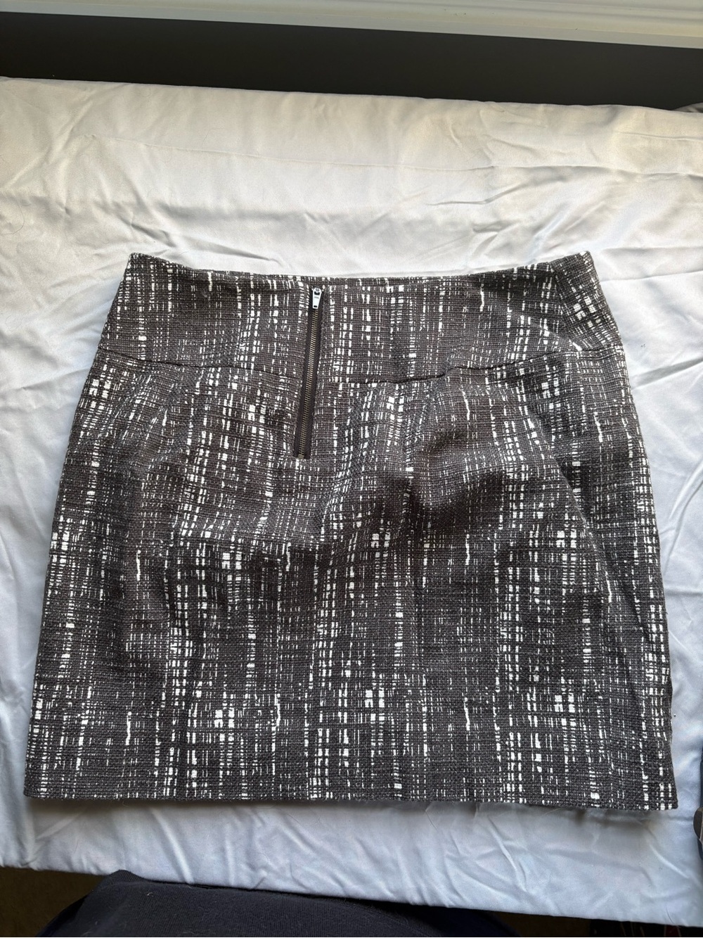 Textured Black and White Pencil Skirt